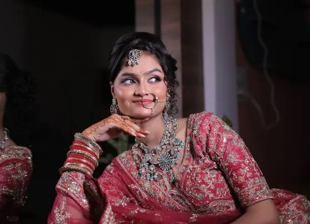 Glitter Eye Makeup for Events